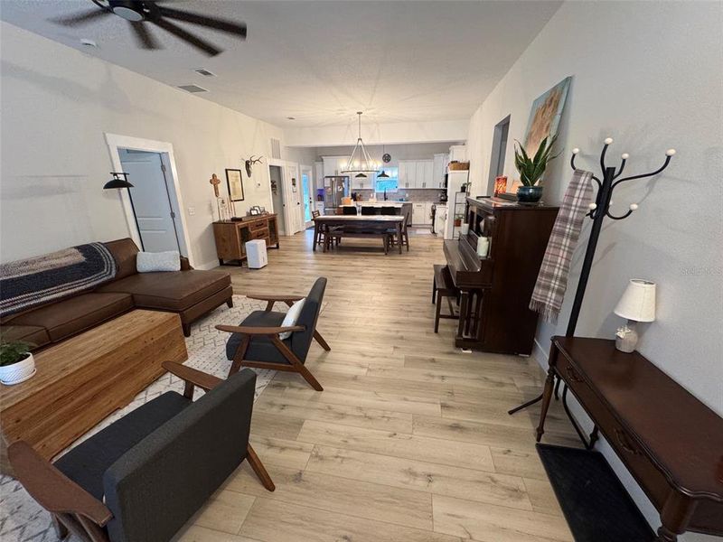 Furnished interior view inside a new home in , Fanning Springs (Image 4).