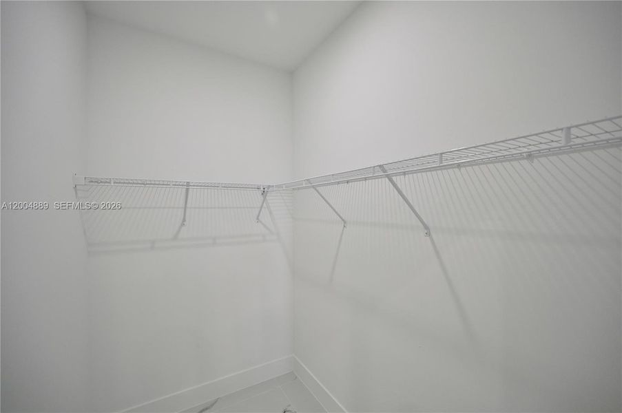 Spacious, unfurnished interior of a new home in , Lehigh Acres (Image 41).