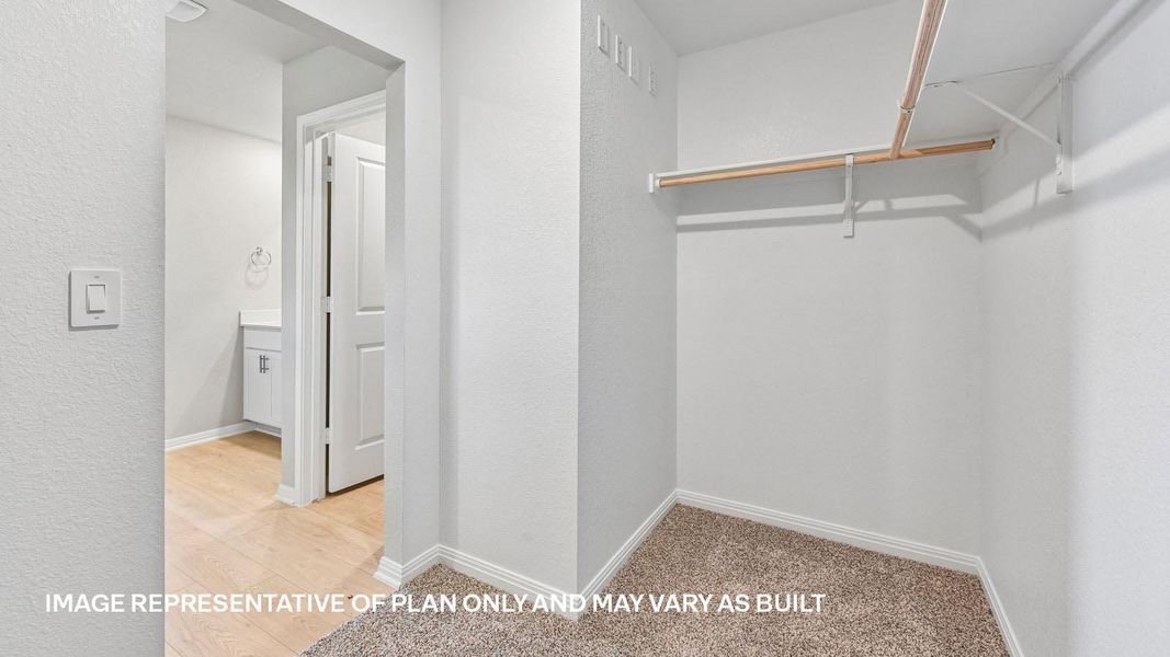 Spacious, unfurnished interior of a new home in Carillon, Manor (Image 15). Spacious, unfurnished interior of a new home in Carillon, Manor (Image 15).