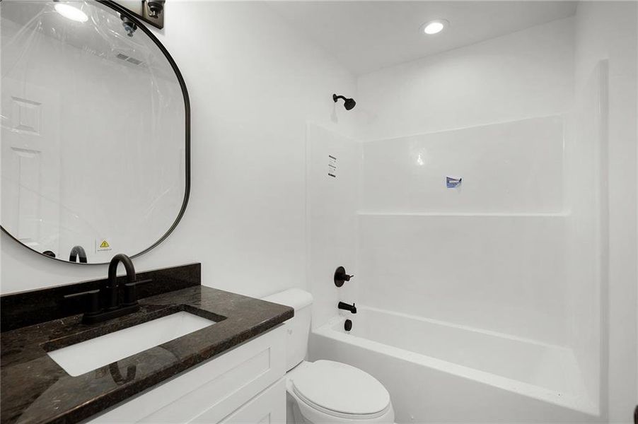 Furnished interior view inside a new home in , Calhoun (Image 4).