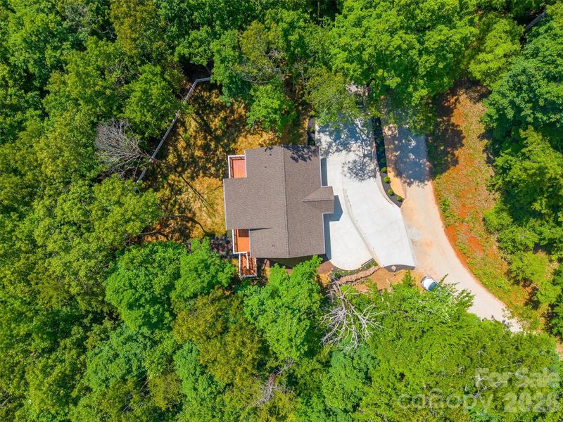 Image 34 of a home in .
