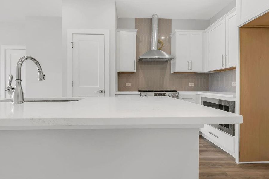 Close-up of interior finishes inside a home in Echo Park, Suwanee (Image 8).