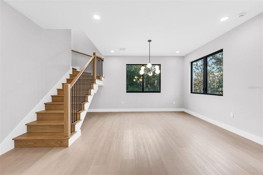 Spacious, unfurnished interior of a new home in , Orlando (Image 38).