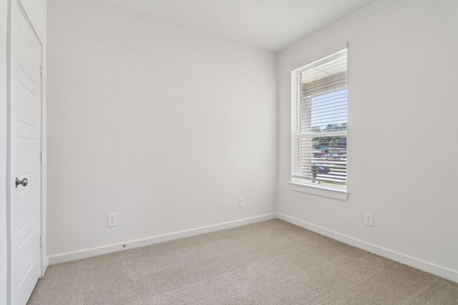 Spacious, unfurnished interior of a new home in Pine Lake Cove - Traditional Series, Montgomery (Image 26).