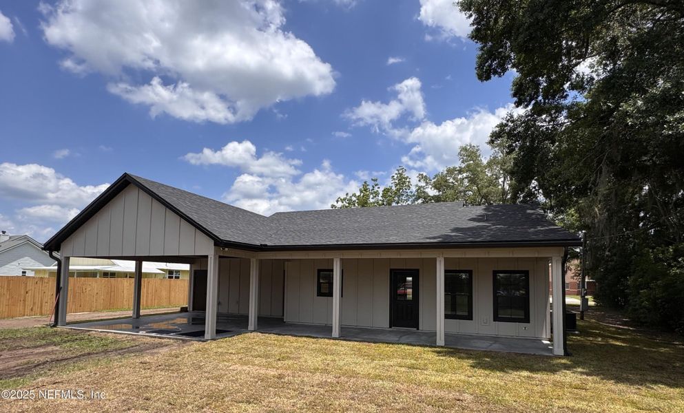 Front exterior of a new home in , Hilliard, FL, highlighting curb appeal (Image 2). Front exterior of a new home in , Hilliard, FL, highlighting curb appeal (Image 2).