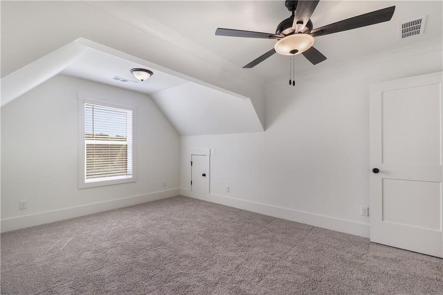 Spacious, unfurnished interior of a new home in Stonegate, Monroe (Image 39).