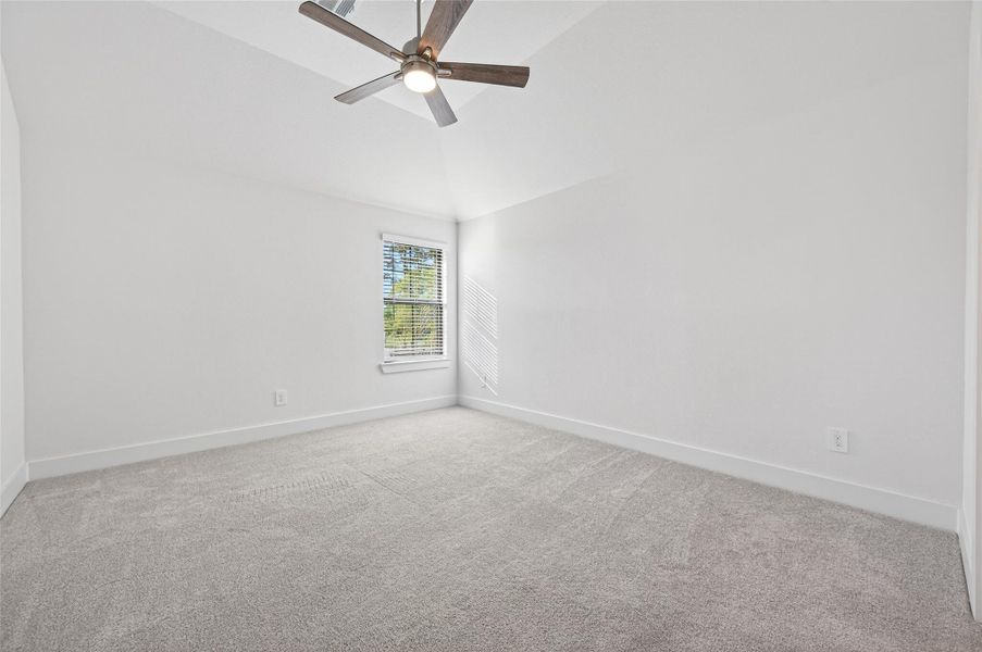 Spacious, unfurnished interior of a new home in Sorella, Tomball (Image 41).