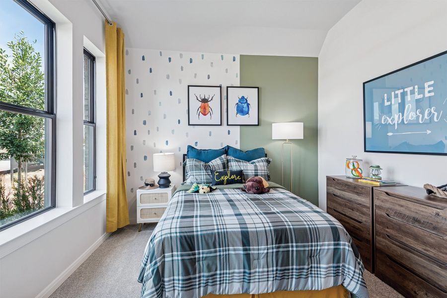 Representative furnished interior of a home built from the The Aspen by David Weekley Homes in Legacy, League City (Image 4). Representative furnished interior of a home built from the The Aspen by David Weekley Homes in Legacy, League City (Image 4).