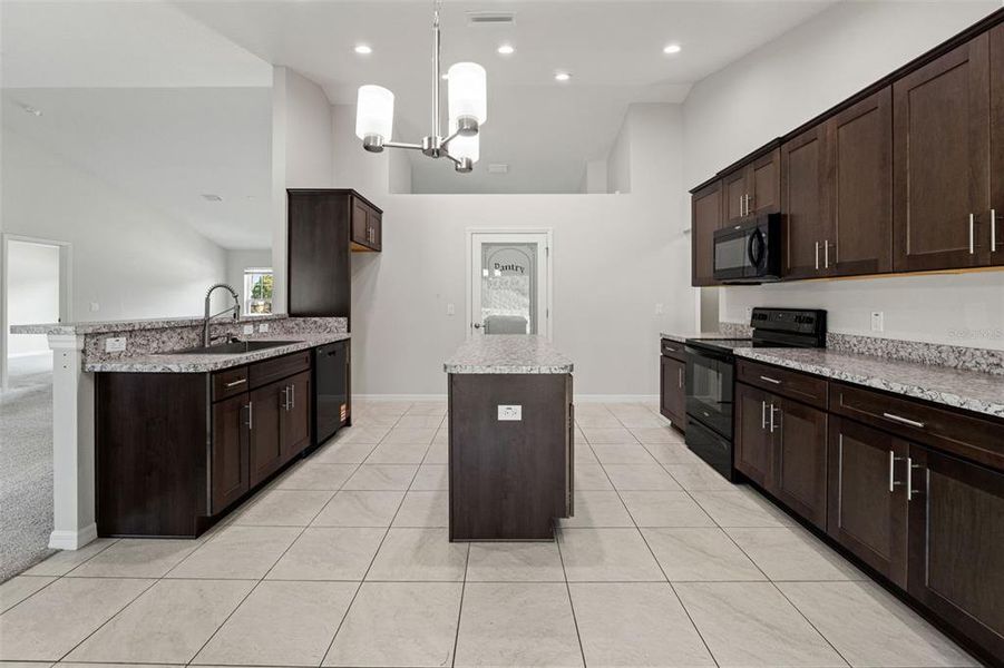 Furnished interior view inside a new home in , Spring Hill (Image 49).