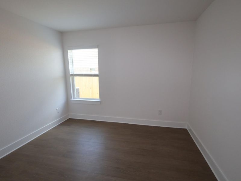 Spacious, unfurnished interior of a new home in Hallimore Ranch, Rosenberg (Image 16). Spacious, unfurnished interior of a new home in Hallimore Ranch, Rosenberg (Image 16).