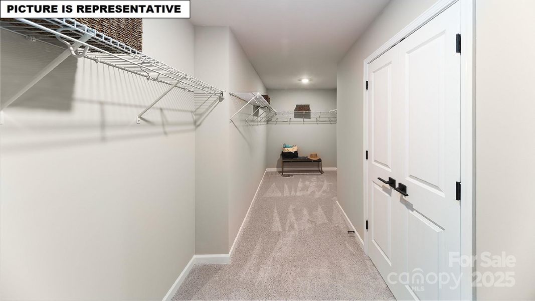 Spacious, unfurnished interior of a new home in Falls Cove, Troutman (Image 19).