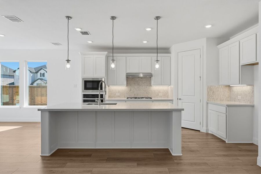 Furnished interior view inside a new home in Highland Lakes, McKinney (Image 4).
