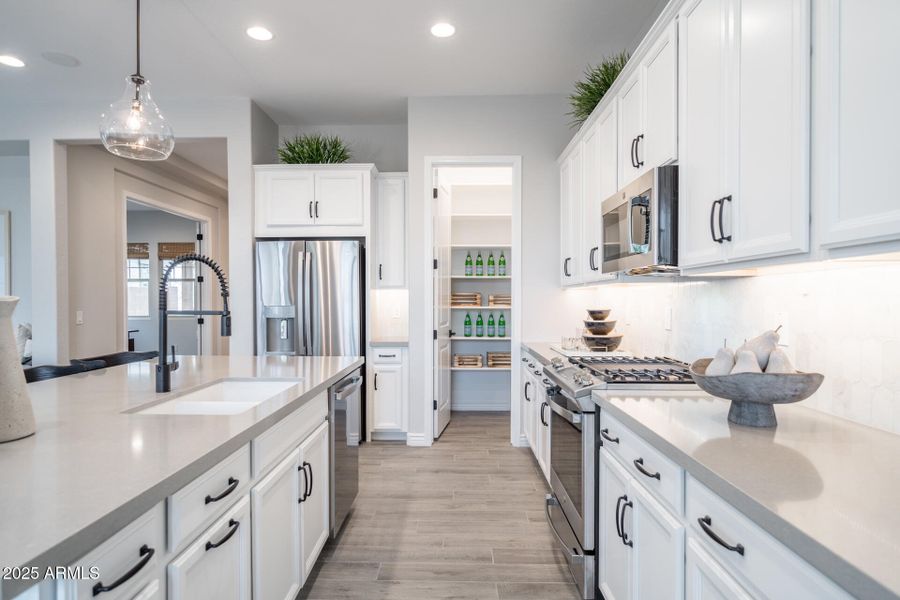 3836 S Gladiolus Circle 3836 S Gladiolus Circle