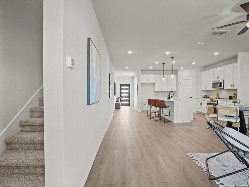 Furnished interior view inside a new home in Hannah Heights, Seguin (Image 8).