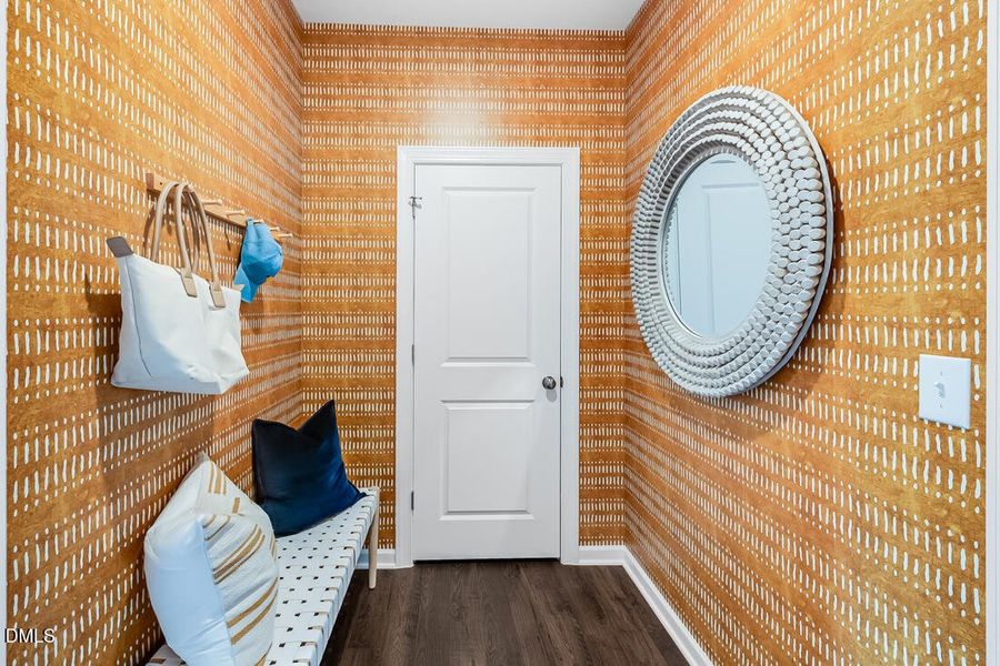 cobblestone-dressingroom-001