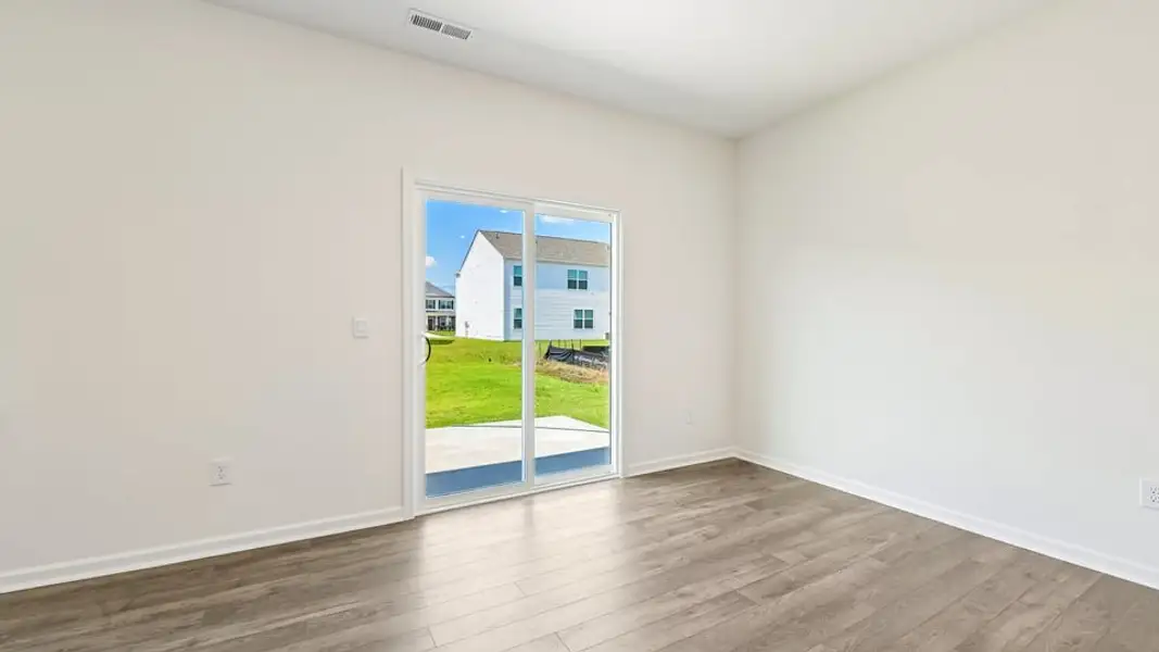 Spacious, unfurnished interior of a new home in Shahbain Reserve, Raeford (Image 20). Spacious, unfurnished interior of a new home in Shahbain Reserve, Raeford (Image 20).