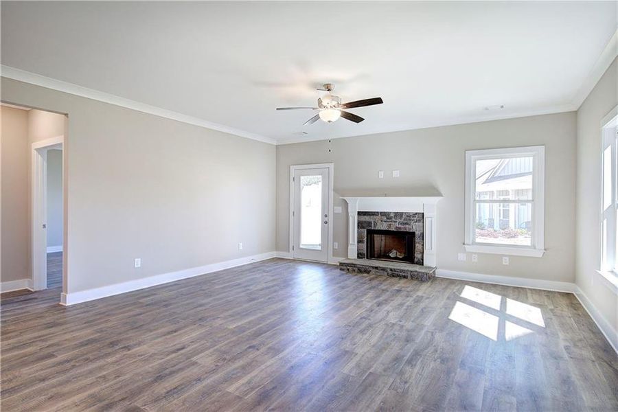 Spacious, unfurnished interior of a new home in , Cartersville (Image 29).