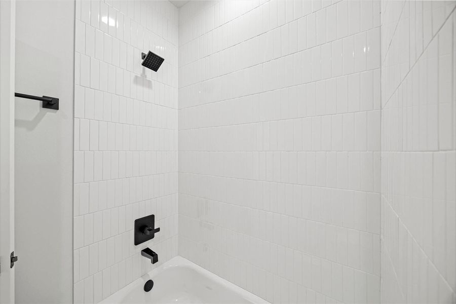 Close-up of interior finishes inside a home in Shepherd Heights, Houston (Image 16).