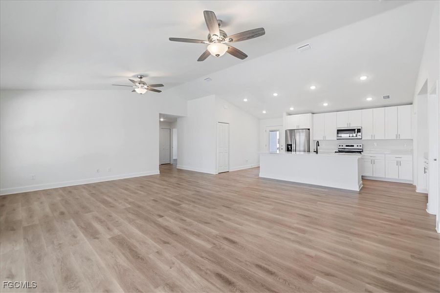 Spacious, unfurnished interior of a new home in Cape Coral, Cape Coral (Image 19). Spacious, unfurnished interior of a new home in Cape Coral, Cape Coral (Image 19).
