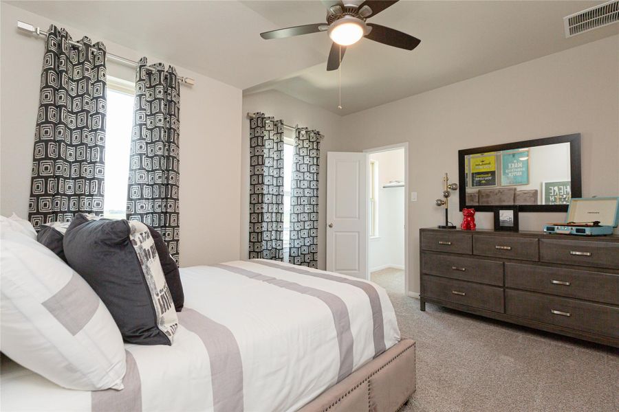 Sample photo of completed home with similar plan. As-built color and selections may vary.