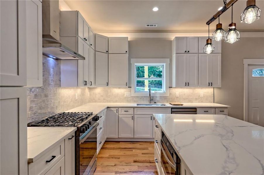 Furnished interior view inside a new home in , Clayton (Image 53).