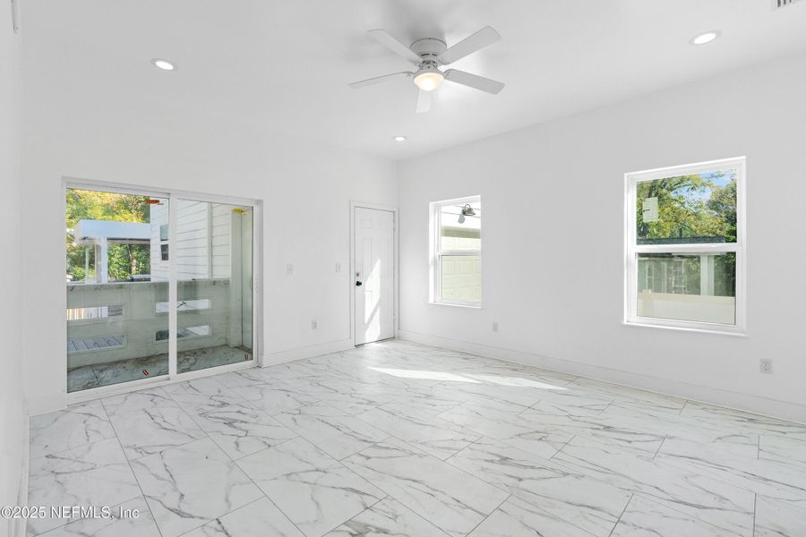 Spacious, unfurnished interior of a new home in , Jacksonville (Image 24). Spacious, unfurnished interior of a new home in , Jacksonville (Image 24).