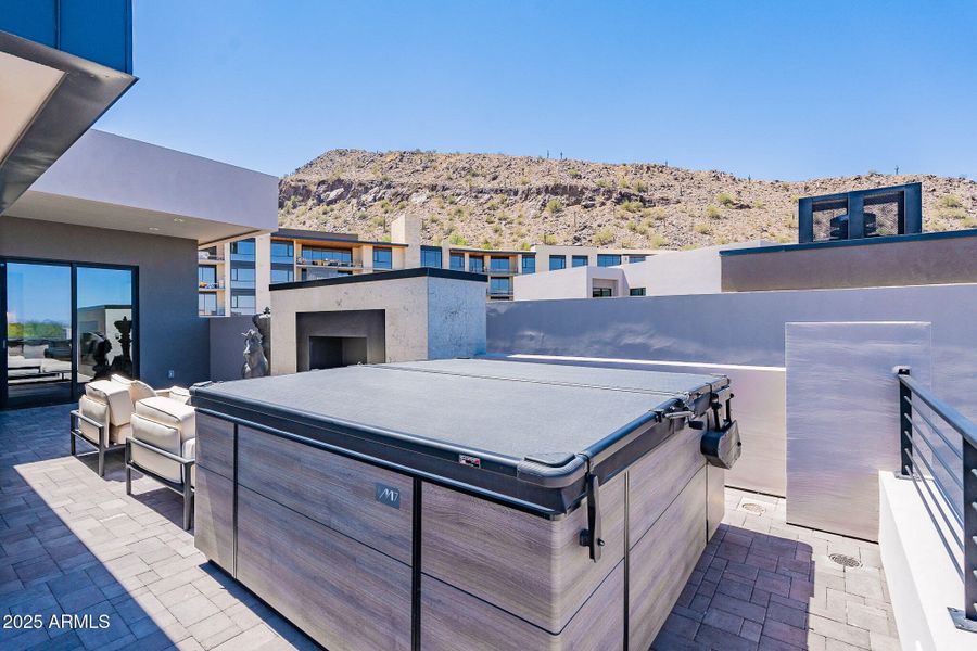 044_THIRD STORY SPA 044_THIRD STORY SPA