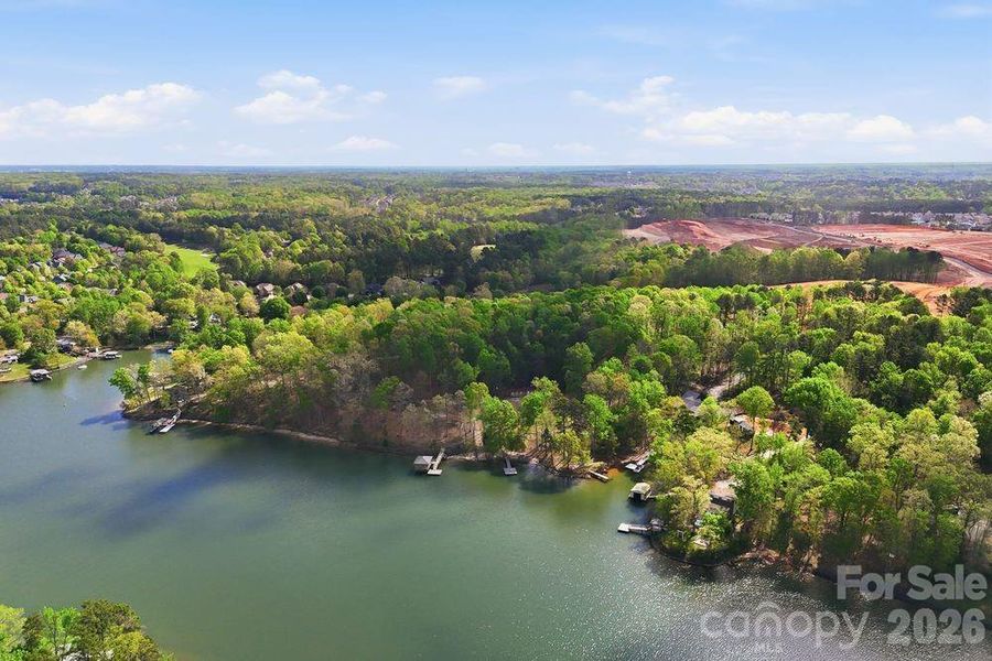 The Coves on Lake Wylie Community