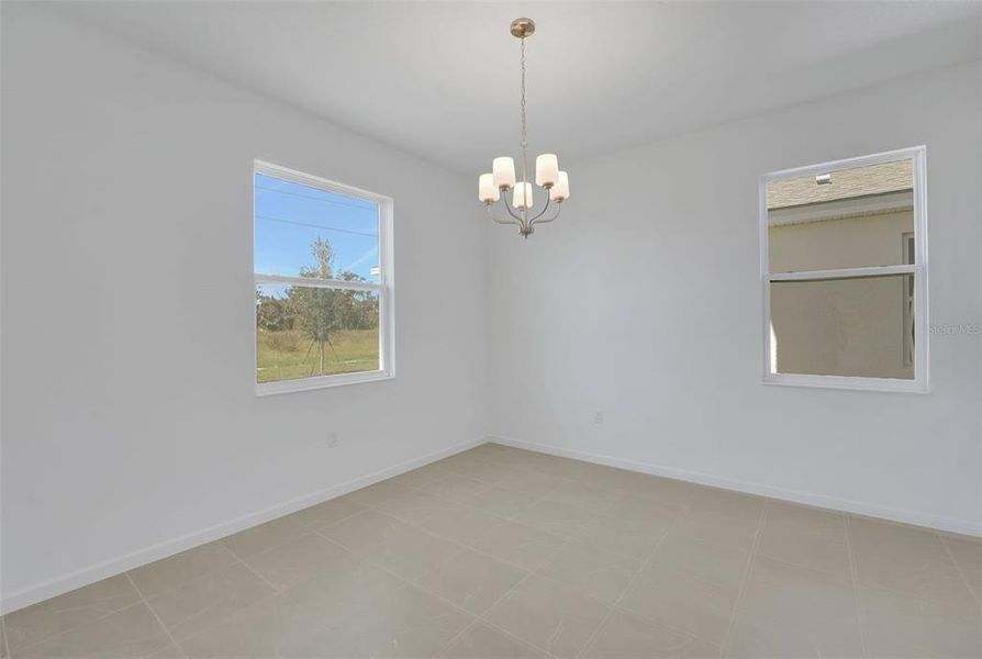 Spacious, unfurnished interior of a new home in Willowbrook North, Winter Haven (Image 32).