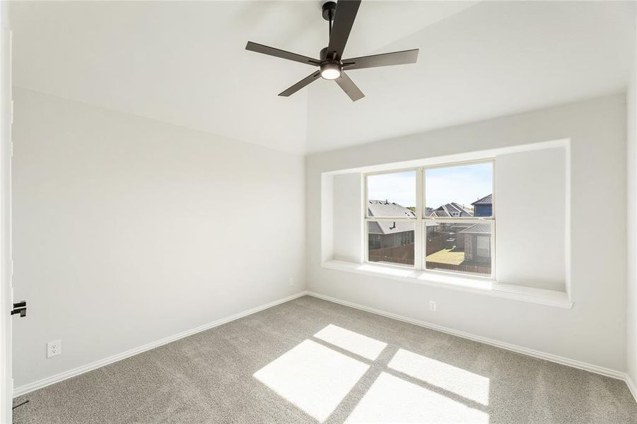 Spacious, unfurnished interior of a new home in Maplewood, Glenn Heights (Image 31).
