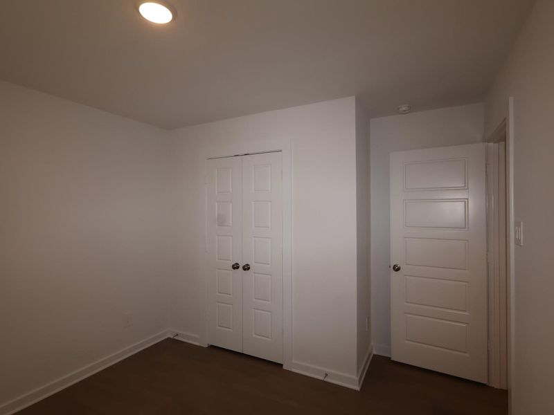 Spacious, unfurnished interior of a new home in Sorella, Tomball (Image 16).