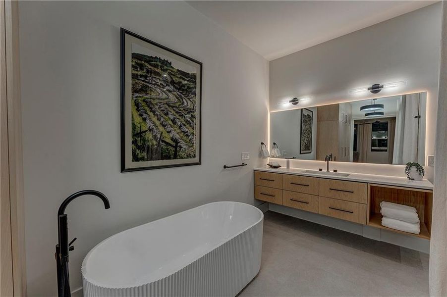 Furnished interior view inside a new home in , Atlanta (Image 12).