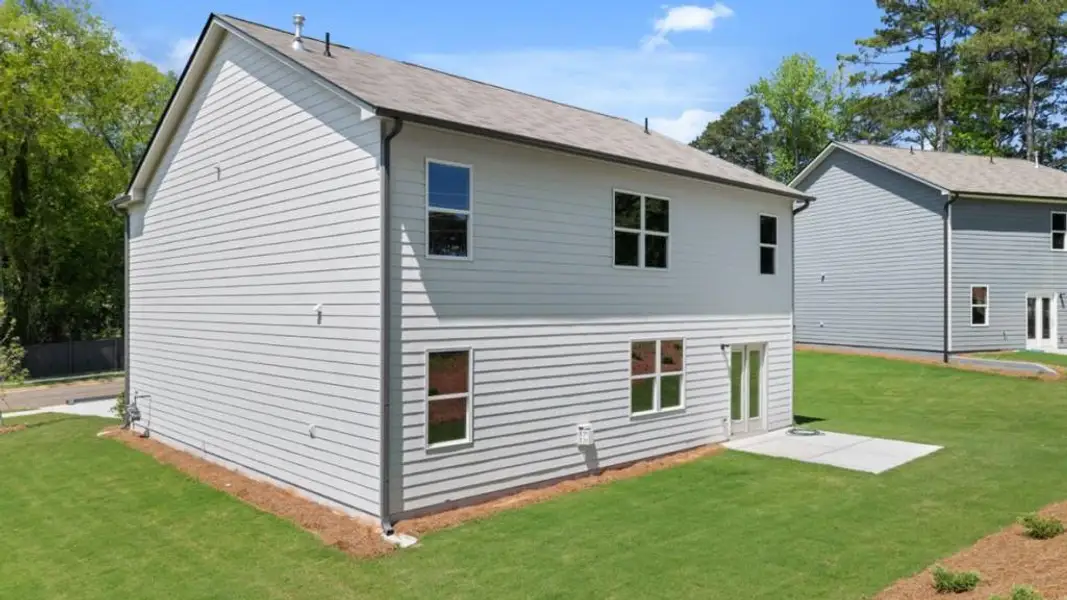 Exterior details and patio area of a home in Fairhaven, Lithia Springs (Image 3).