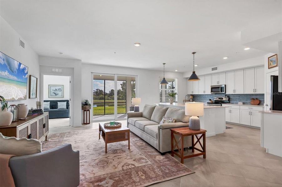 Furnished interior view inside a new home in , Venice (Image 27).