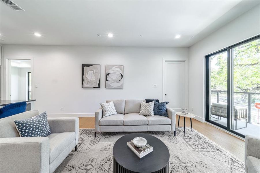 Furnished interior view inside a new home in , Dallas (Image 8).