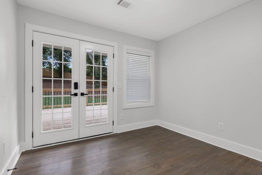 Spacious, unfurnished interior of a new home in , Decatur (Image 16).