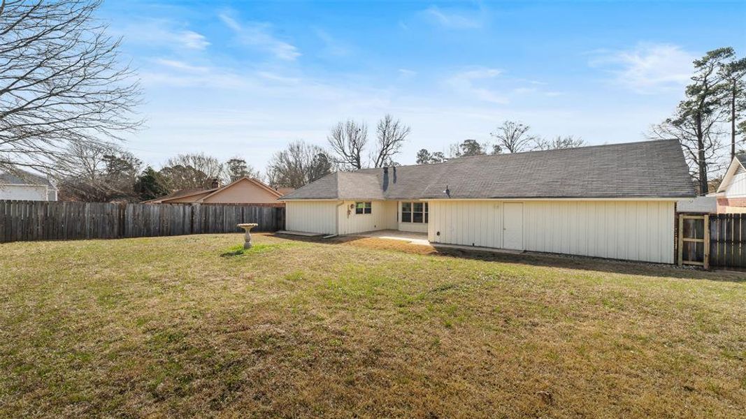 Exterior details and patio area of a home in , Texarkana (Image 4). Exterior details and patio area of a home in , Texarkana (Image 4).