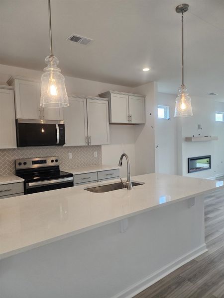 Close-up of interior finishes inside a home in Edgefield, Loris (Image 12).