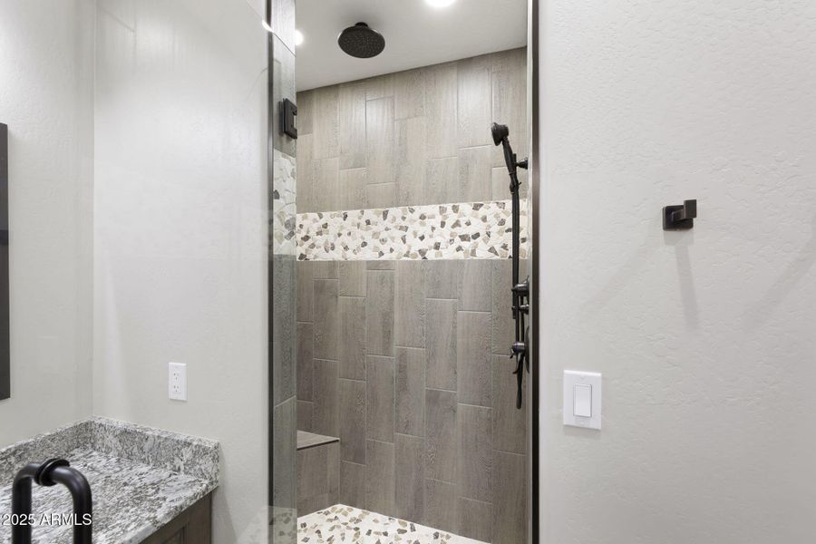 20-web-or-mls-FA9A2219 20-web-or-mls-FA9A2219