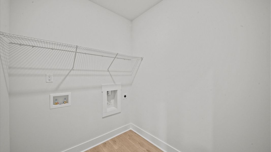 Furnished interior view inside a new home in Wells Crossing, Seneca (Image 5).