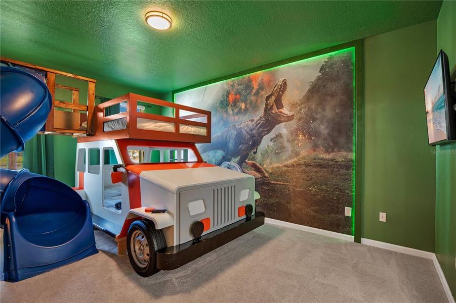 Image 25 of a home in .