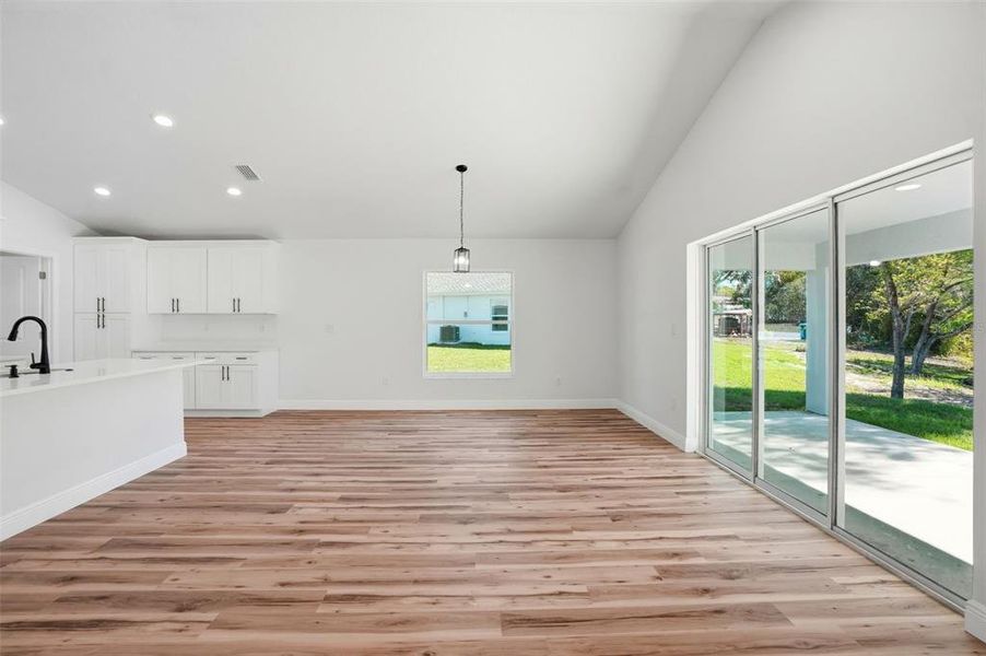 Spacious, unfurnished interior of a new home in , Weeki Wachee (Image 42). Spacious, unfurnished interior of a new home in , Weeki Wachee (Image 42).