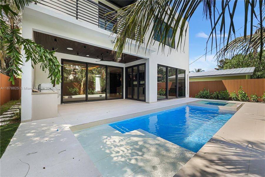 Image 34 of a home in .