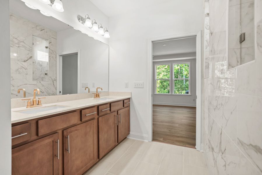 Furnished interior view inside a new home in Kinsdale, Lancaster (Image 69).