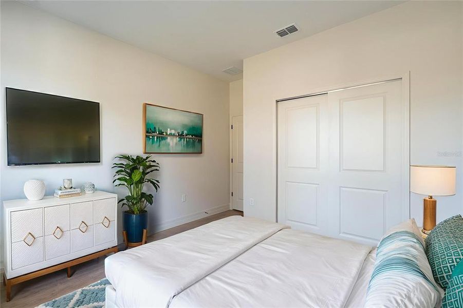 Furnished interior view inside a new home in , Tavares (Image 19).