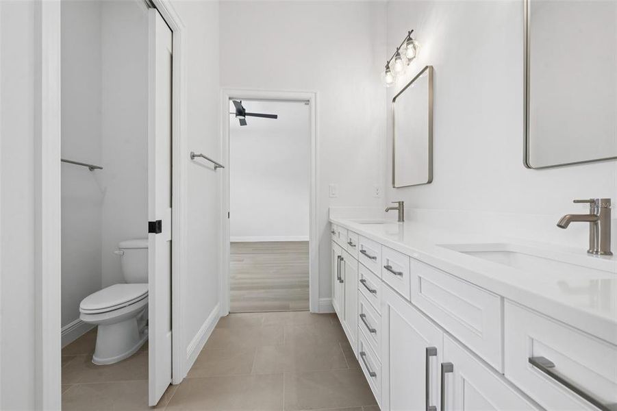 Furnished interior view inside a new home in , Tampa (Image 41).