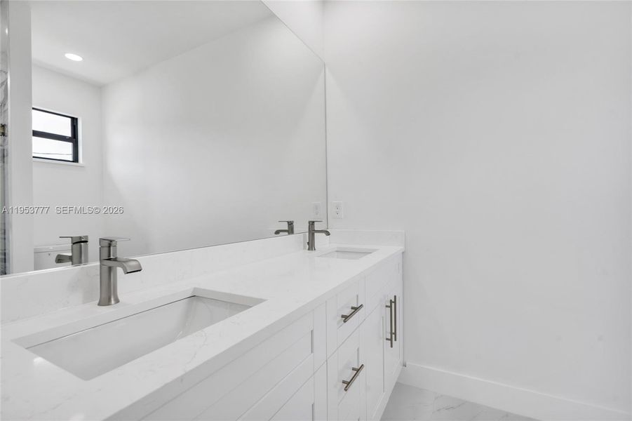 Close-up of interior finishes inside a home in , Lehigh Acres (Image 14). Close-up of interior finishes inside a home in , Lehigh Acres (Image 14).