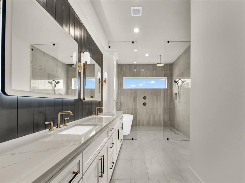 Furnished interior view inside a new home in , Fort Worth (Image 9).