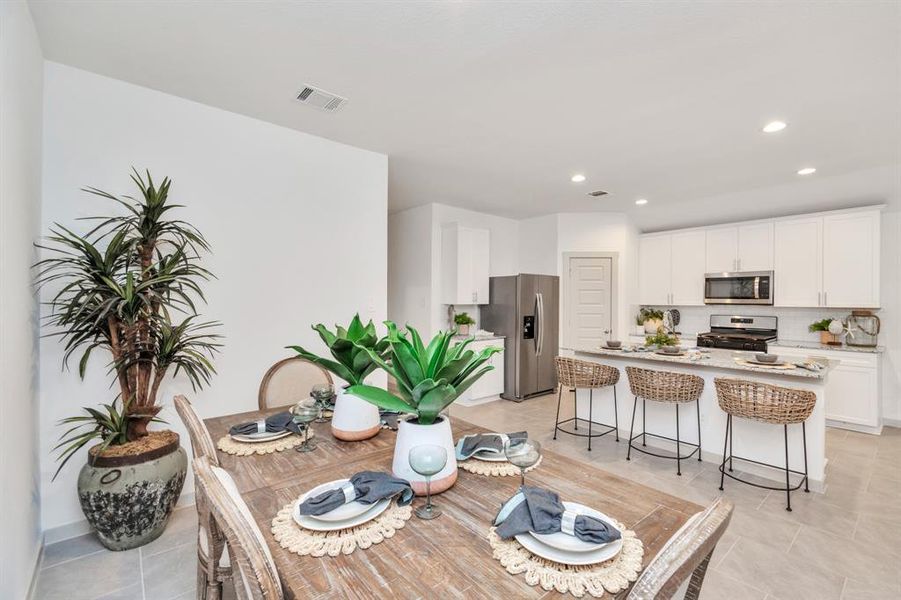 Image 17 of a home in Post Oak Pointe.