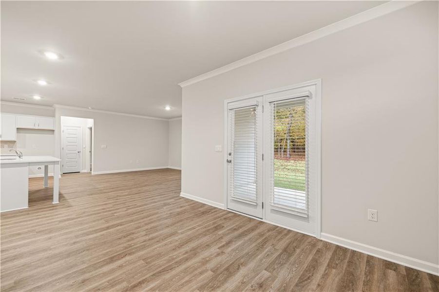 Spacious, unfurnished interior of a new home in Kingston Ranch at Lake Oconee, Buckhead (Image 24).